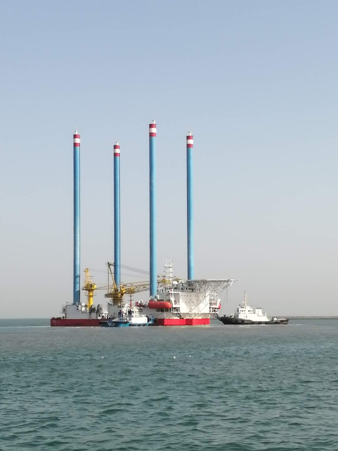  华科五洲HKWZ1603自升式服务平台成功交付(图3)